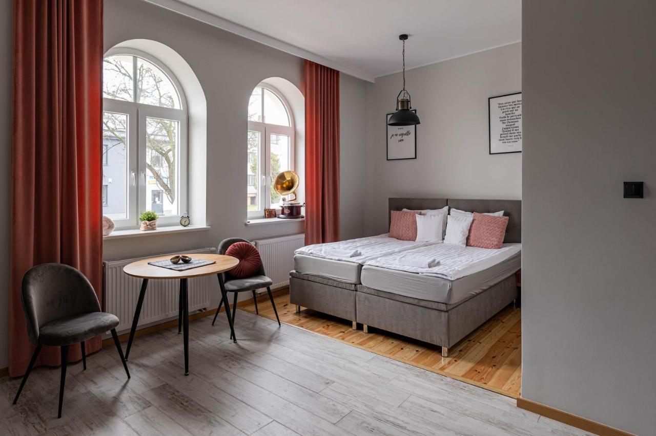 Apartamenty W Kamienicy سيرادز المظهر الخارجي الصورة