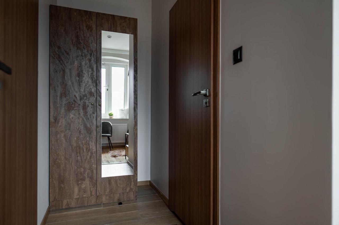 Apartamenty W Kamienicy سيرادز المظهر الخارجي الصورة